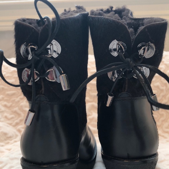 Moncler women’s booties - Picture 3 of 5